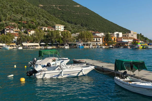 VASILIKI, LEFKADA, GREECE JULY 16, 2014: Panorama of Village of Vasiliki, Lefkada, Greece — Stock Photo, Image