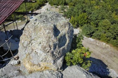 Kalıntılar antika Trakyalı Sanctuary Tatul, Kırcaali bölgesi