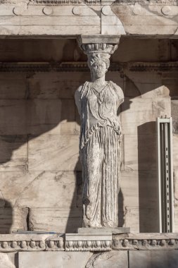 Erechtheion bir antik Yunan tapınağı Atina Akropol'ın kuzey tarafındaki Caryatids sundurma