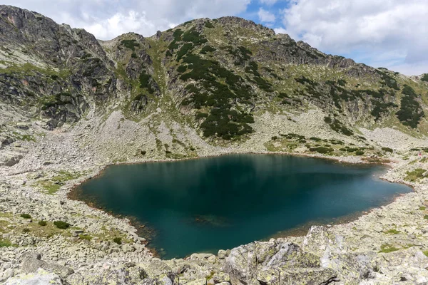 Удивительный панорамный вид на Мусаленские озера, гору Рила — стоковое фото