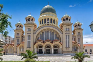 Patras, Yunanistan - 28 Mayıs 2015: Saint Andrew Kilisesi, en büyük Patras, Yunanistan Peloponnese