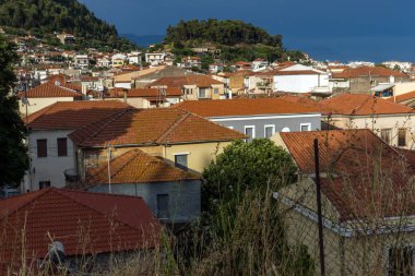 Nafpaktos, Yunanistan - 28 Mayıs 2015: Muhteşem panoramik Nafpaktos şehir