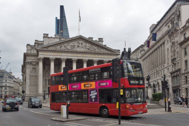 Londra, İngiltere - 18 Haziran 2016: Royal Exchange City, Londra, İngiltere