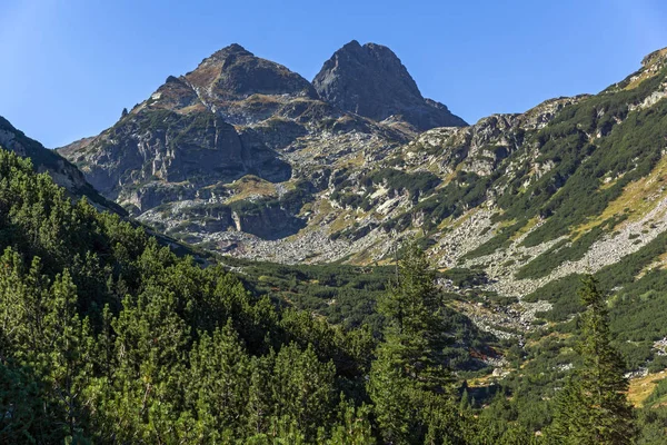 Wspaniałą panoramę Malyovitsa szczyt, góry Rila — Zdjęcie stockowe