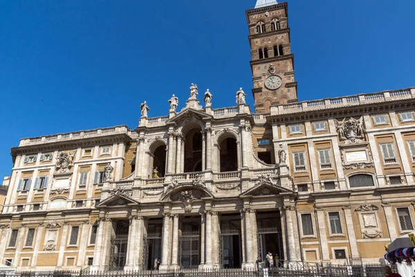 ROME, ITALY - JUNE 22, 2017: Amazing view of Basilica Papale di Santa Maria Maggiore in Rome — Stock Photo, Image