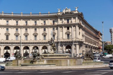 Rome, İtalya - 22 Haziran 2017: piazza görünümünü şaşırtıcı della Repubblica, Roma