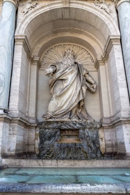 Rome, İtalya - 22 Haziran 2017: Çeşme Musa'nın (Çeşme Acqua Felice) Roma şehir görünümünü şaşırtıcı