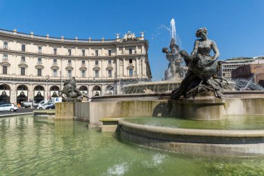 Rome, İtalya - 22 Haziran 2017: piazza görünümünü şaşırtıcı della Repubblica, Roma