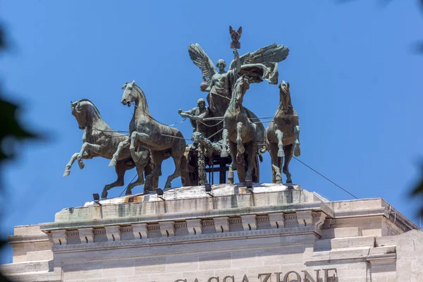 Rome, İtalya - 22 Haziran 2017: görünüm, Bina, Yargıtay temyiz Roma şehrinin içinde şaşırtıcı — Stok fotoğraf