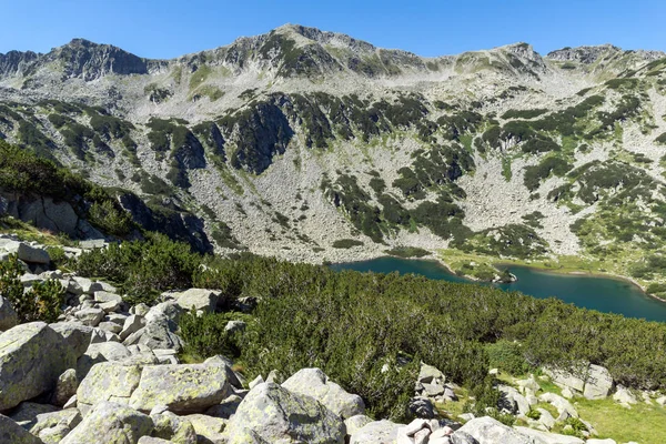 Niesamowita Panorama Banderitsa ryby jeziora, góry Pirin — Zdjęcie stockowe