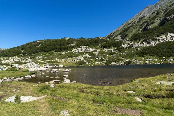 Increíble Panorama del lago Frog, Montaña Pirin — Foto de Stock