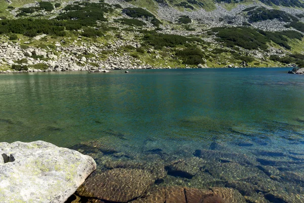 Increíble Panorama de Dalgoto (El Largo) lago, Montaña Pirin — Foto de Stock