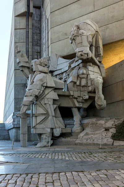 SHUMEN, BULGARIA - APRIL 10, 2017:   Founders of the Bulgarian State Monument near Town of Shumen — Stock Photo, Image