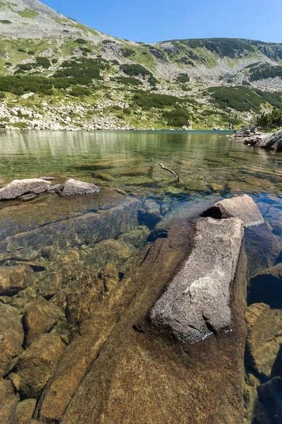Muhteşem manzarasına Dalgoto (uzun) Gölü, Pirin Dağı — Stok fotoğraf