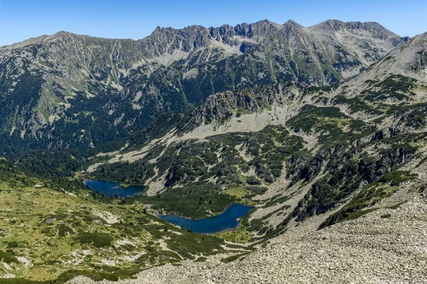 Muhteşem manzara Vasilashki göller, Pirin Dağı