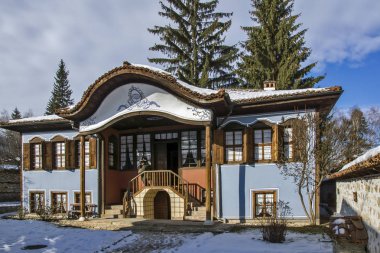 Koprivshtitsa, Bulgaristan - 13 Aralık 2013: Müzesi Lutova evde Koprivshtitsa tarihi kasaba Sofia Region