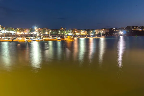 Night seascape of port and beach of Chernomorets, Bulgaria — Stock Photo, Image