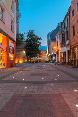 Plovdiv, Bulgaristan - 22 Ağustos 2017: gece fotoğraf Dzhumaya Camii Filibe şehir Amazing,