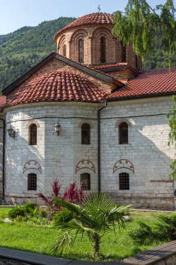 Bachkovo Manastırı, Bulgaristan - 23 Ağustos 2017: Panoramik Ortaçağ Bachkovo Manastırı,