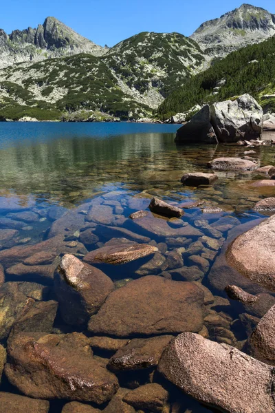 Büyük Valyavishko Gölü ve Dzhangal tepe, Pirin Dağı ile muhteşem manzara