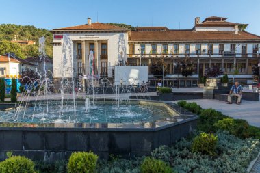 Petrich, Bulgaristan - 6 Eylül 2017: Blagoevgrad bölge Petrich şehir merkezinde panoramik manzaralı