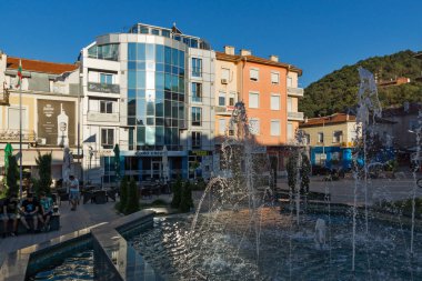 Petrich, Bulgaristan - 6 Eylül 2017: Blagoevgrad bölge Petrich şehir merkezinde panoramik manzaralı