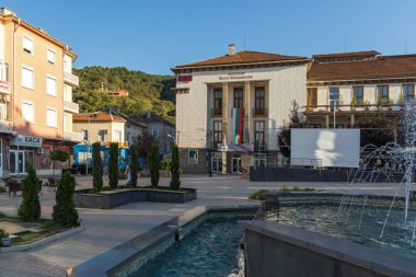 Petrich, Bulgaristan - 6 Eylül 2017: Blagoevgrad bölge Petrich şehir merkezinde panoramik manzaralı