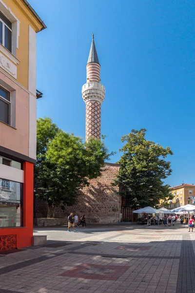 PLOVDIV, BULGÁRIA - SETEMBRO 1, 2017: Foto incrível da Mesquita Dzhumaya na cidade de Plovdiv — Fotografia de Stock