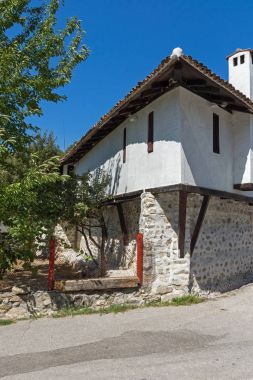 Melnik, Bulgaristan - 7 Eylül 2017: Melnik, Bulgaristan şehirde eski ile Panorama Evleri