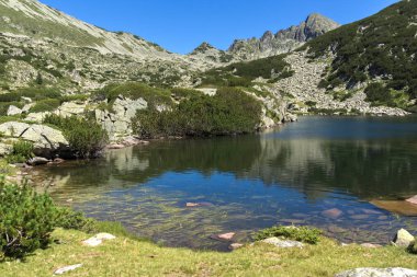 Valyavishko Gölü ve Dzhangal tepe, Pirin Dağı ile şaşırtıcı Panorama