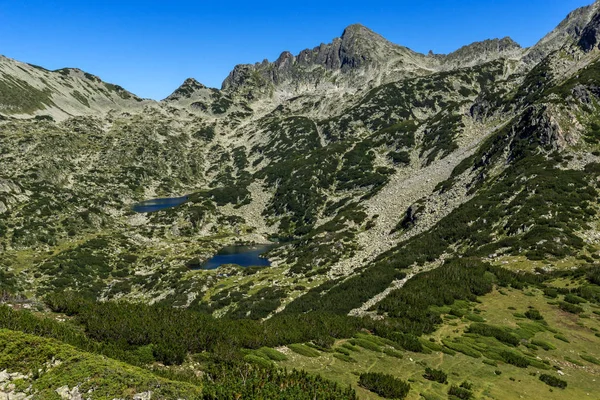 Valyavishki göl ve Dzhangal tepe, Pirin Dağı ile muhteşem manzara