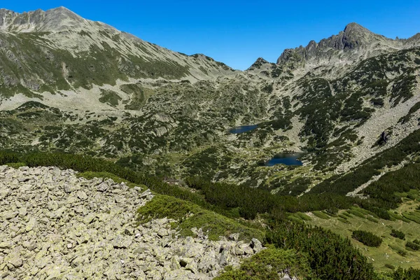 Prevalski göl ve Dzhangal tepe, Pirin Dağı ile muhteşem manzara