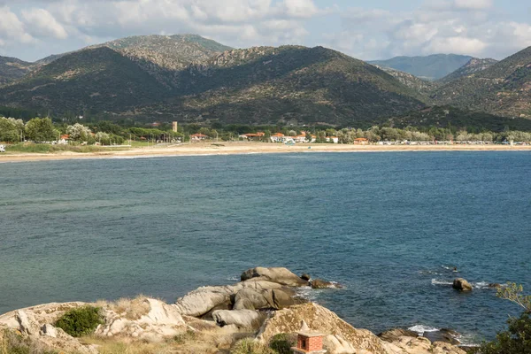 Панорамним видом на Sykia пляж на півострові Ситонія півострові Халкідікі, Центральна Македонія — стокове фото