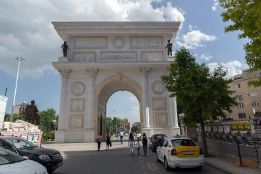 Skopje, Makedonya - 13 Mayıs 2017: Makedonya kapı kemer, Skopje