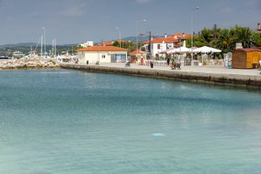 Chalkidiki, orta Makedonya, Yunanistan - 25 Ağustos 2014: Bağlantı noktası Nikiti Sithonia Yarımadası, Chalkidiki, panoramik manzaralı