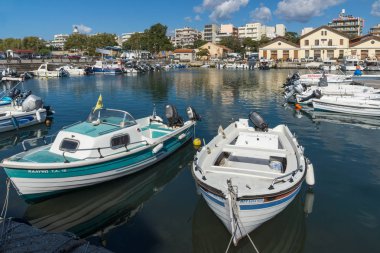 Dedeağaç, Yunanistan - 23 Eylül 2017: Liman ve şehir Dedeağaç, Yunanistan için Panorama