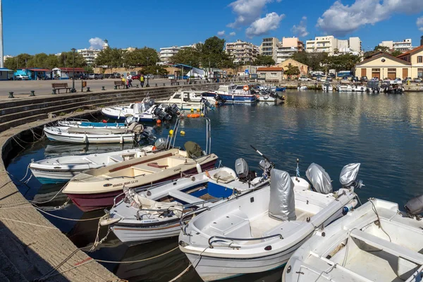 ALEXANDROUPOLI, GRÉCIA - 23 de setembro de 2017: Porto e Panorama para a cidade de Alexandroupoli, Grécia — Fotografia de Stock