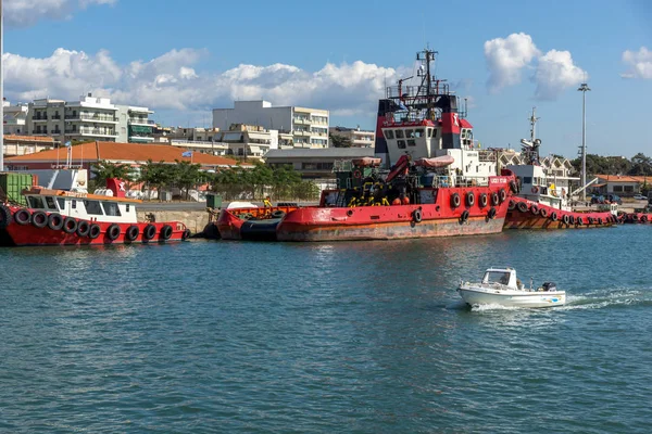 Dedeağaç, Yunanistan - 23 Eylül 2017: Liman ve şehir Dedeağaç, Yunanistan için Panorama