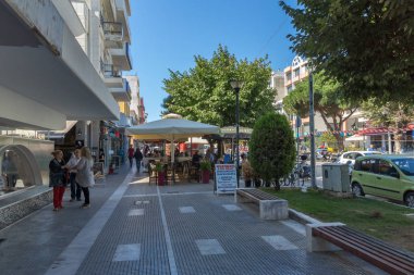 Dedeağaç, Yunanistan - 23 Eylül 2017: Dedeağaç şehri, Doğu Makedonya ve Trakya tipik sokakta