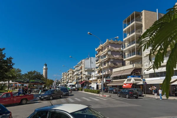 Dedeağaç, Yunanistan - 23 Eylül 2017: Dedeağaç şehri, Doğu Makedonya ve Trakya tipik sokakta