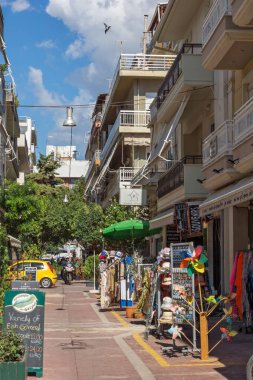 Dedeağaç, Yunanistan - 23 Eylül 2017: Dedeağaç şehri, Doğu Makedonya ve Trakya tipik sokakta