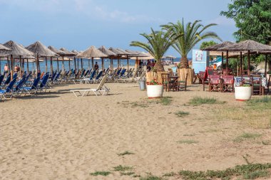 Chalkidiki, orta Makedonya, Yunanistan - 25 Ağustos 2014: Deniz manzarası, Fisher Beach Psakoudia adlı Sithonia Yarımadası, Chalkidiki, orta Makedonya