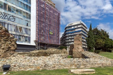 Thessaloniki, Yunanistan - 30 Eylül 2017: Ruins Telli Kap Thessaloniki, Yunanistan'ın şehir merkezinde