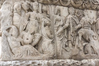 Thessaloniki, Yunanistan - 30 Eylül 2017: Roma Arch Thessaloniki, Yunanistan'ın şehir merkezinde Galerius'un
