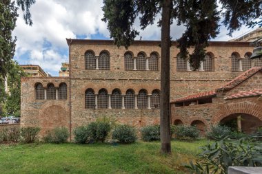 Thessaloniki, Yunanistan - 30 Eylül 2017: Acheiropoietos Thessaloniki, Yunanistan'ın şehir merkezinde, antik Bizans Kilisesi