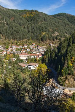 Panoramik şehir Shiroka Laka ve Rodop Dağları, Paşmaklı bölge