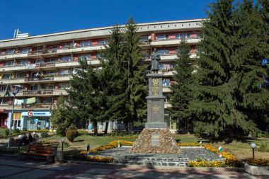 Etropole, Bulgaristan - 21 Eylül 2013: Panoramik şehir Etropole, Bulgaristan