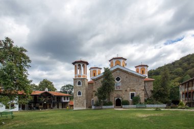 Etropole Manastırı, Bulgaristan - 21 Eylül 2013: Holy Trinity, Bulgaristan Etropole Manastırı