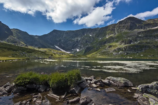 Amazing landscape of The Twin lake, The Seven Rila Lakes — Stock Photo, Image