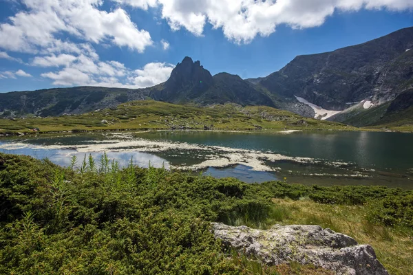 Muhteşem manzara ikiz göl, Rila Yedi Göller — Stok fotoğraf